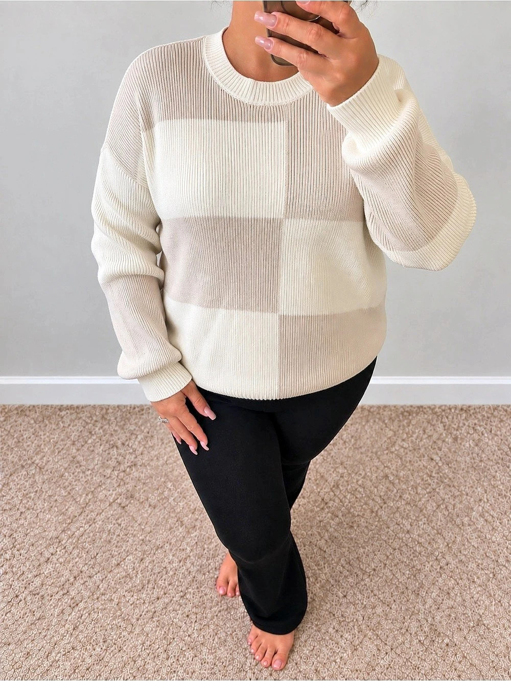 🔥BRAND NEW Jesica Simpson Color Block Crewneck in Cream & Tan Size Large NWT